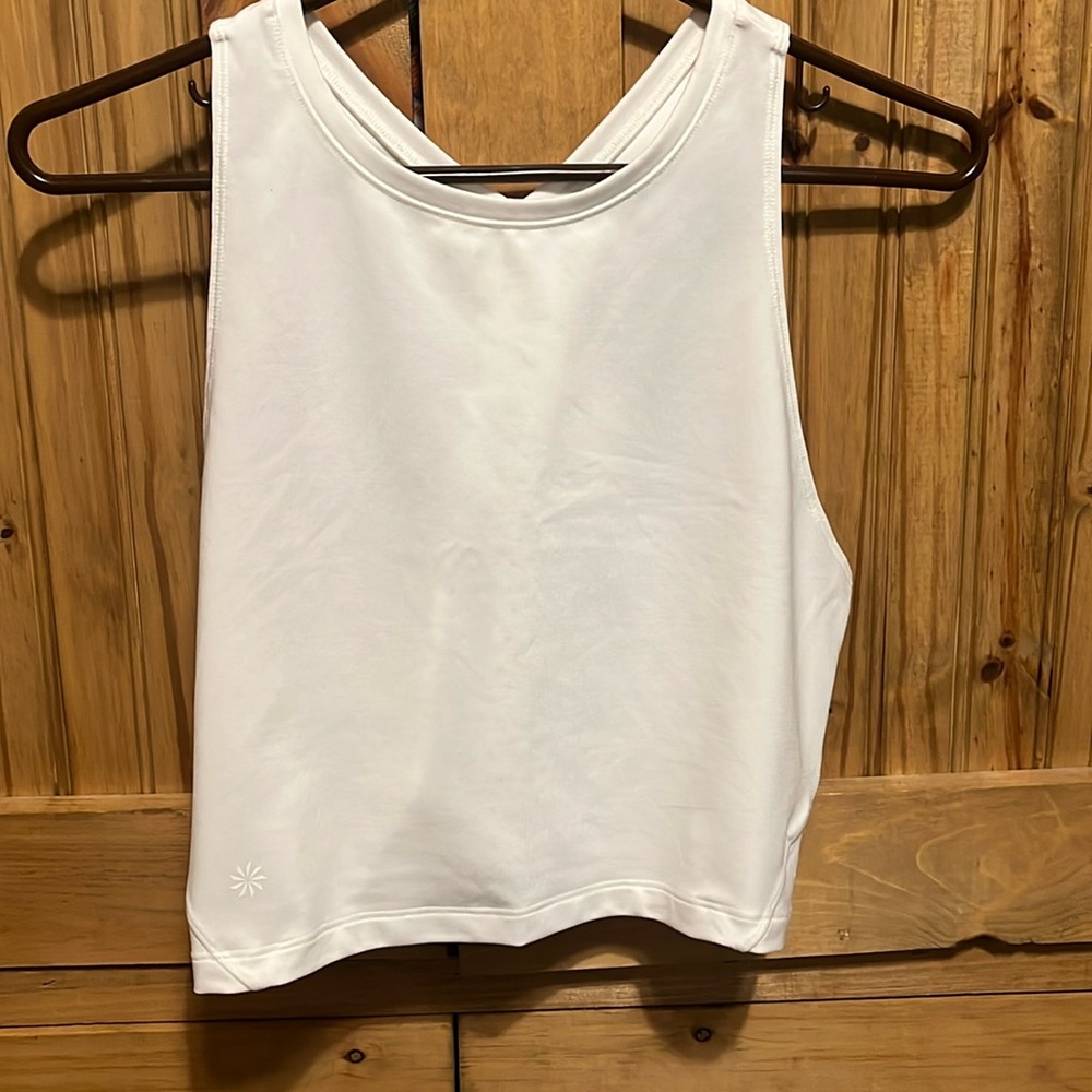 Athleta white crop top size medium.